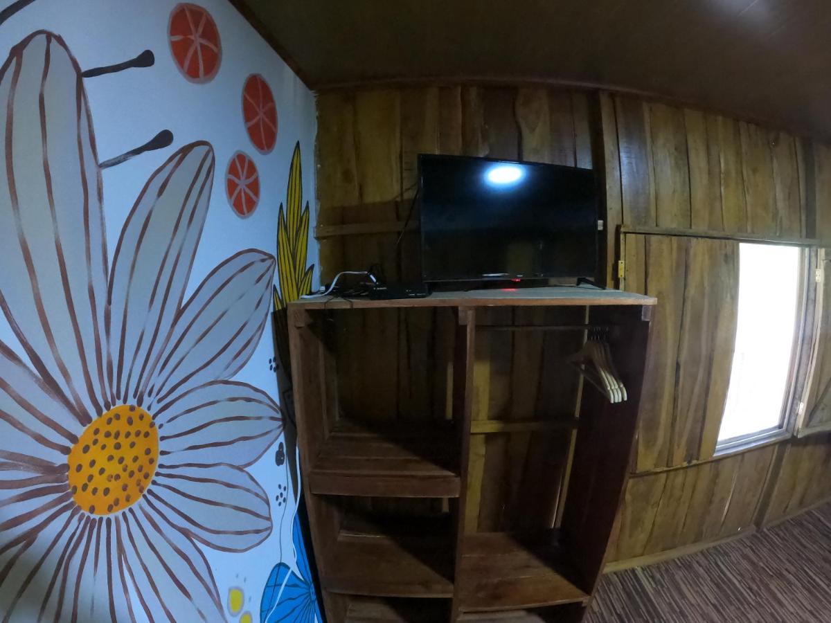 Tree House Samanea Lodge Puerto Limon Exterior foto